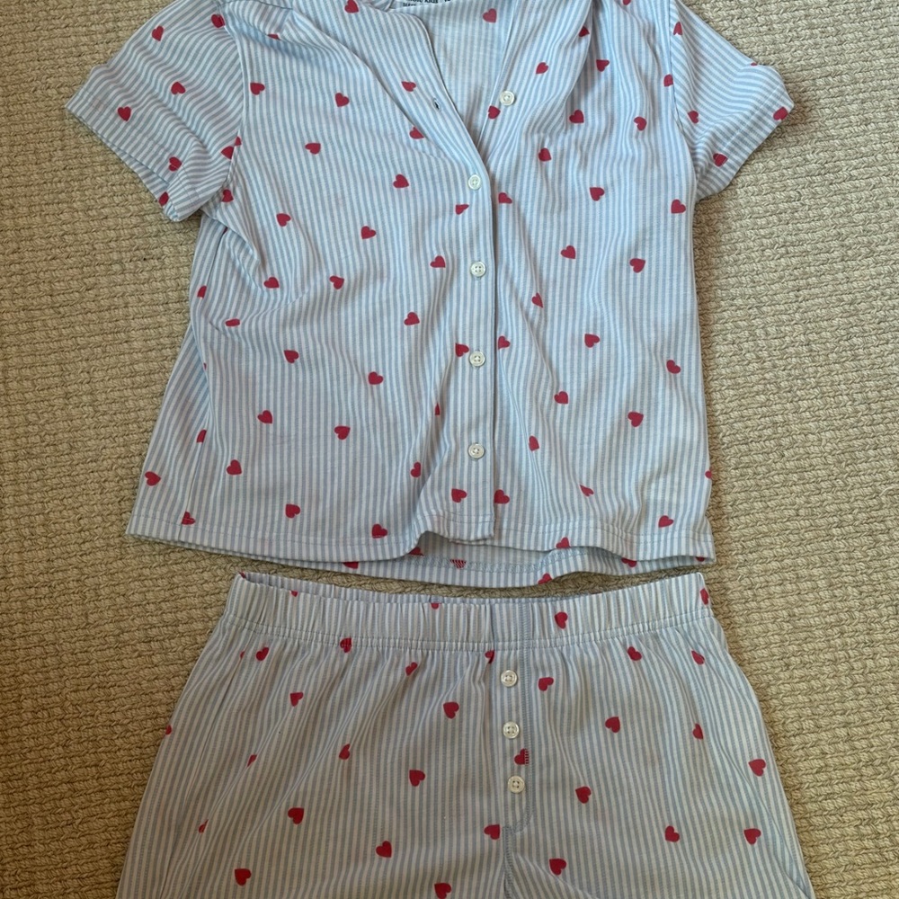 Abercrombie kids Striped Pajama Set with Red Hearts